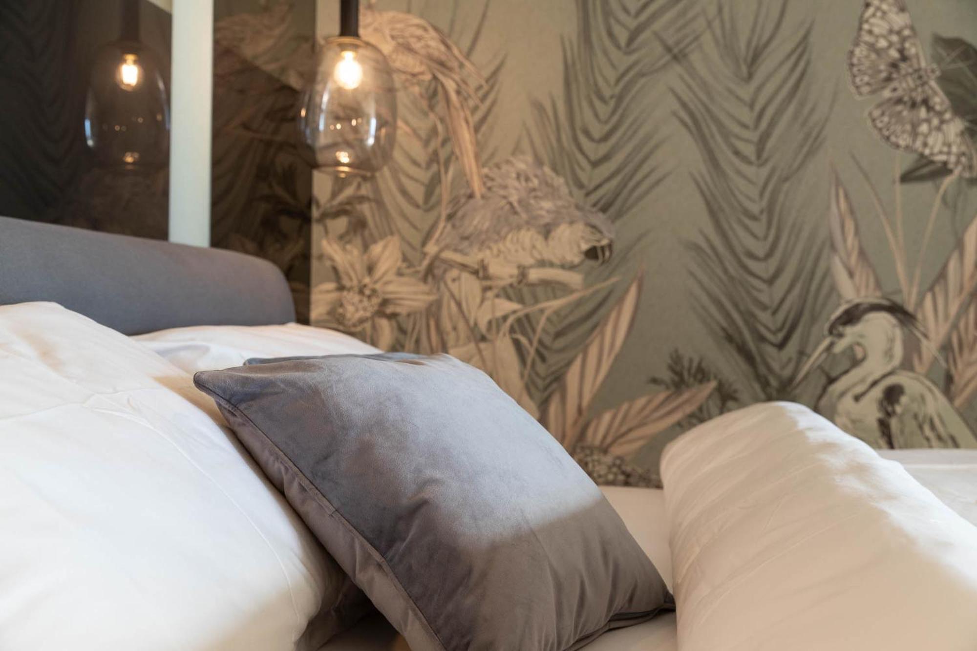 My Spring - Panoramic Suites لانا الغرفة الصورة